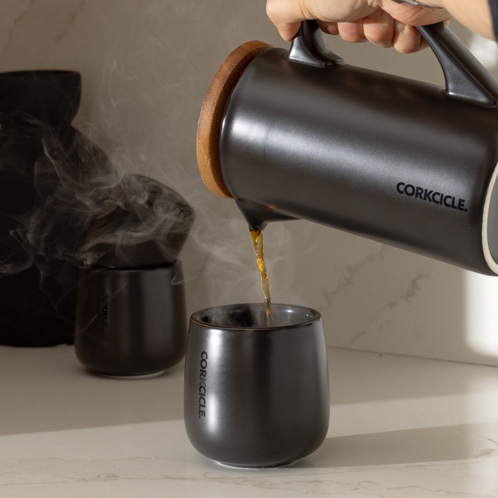 cafe-cups-n2 60e7af654ef9--cafe-cup-lifestyle1.jpg