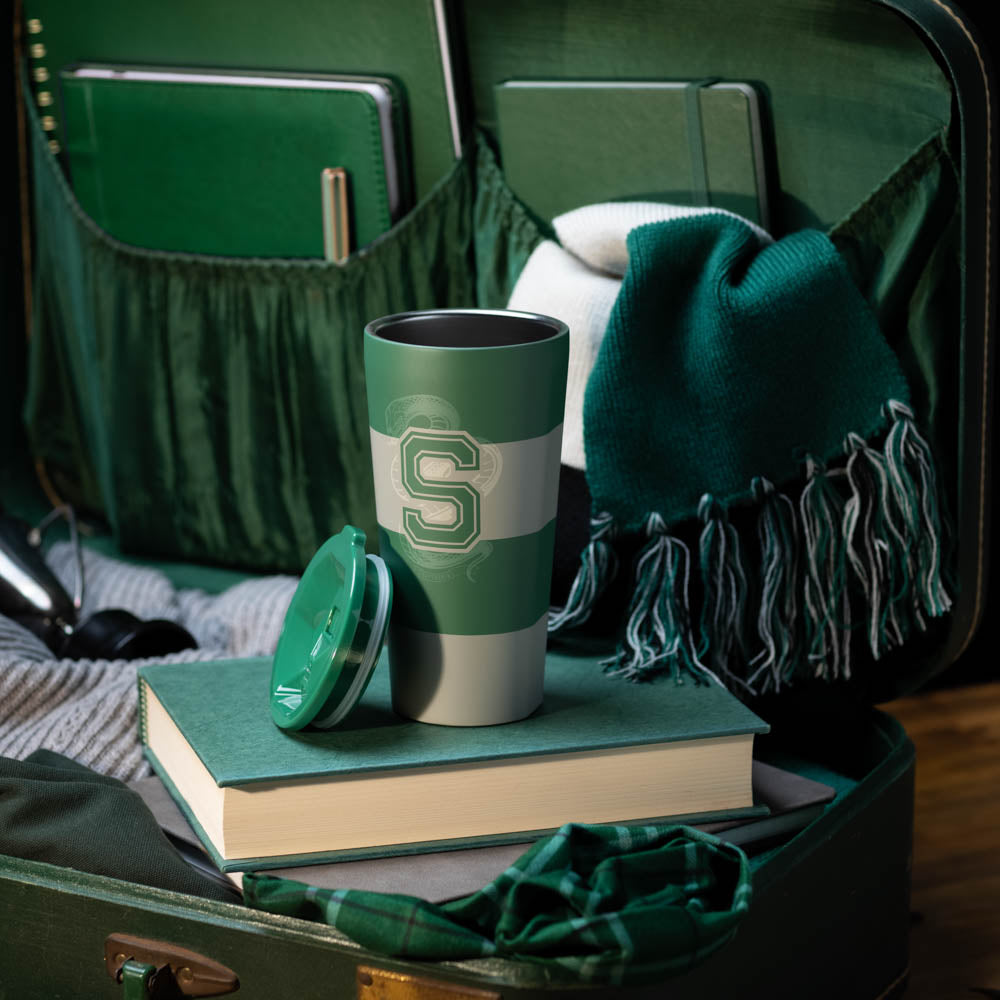 harry-potter-tumbler-p2 84ce9e4c9c5c--HarryPotter-Slytherin-4.jpg