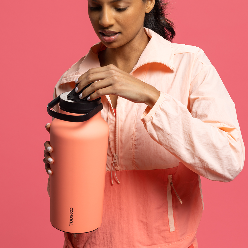 series-a-sport-jug-n3 968dacb42298--05.png