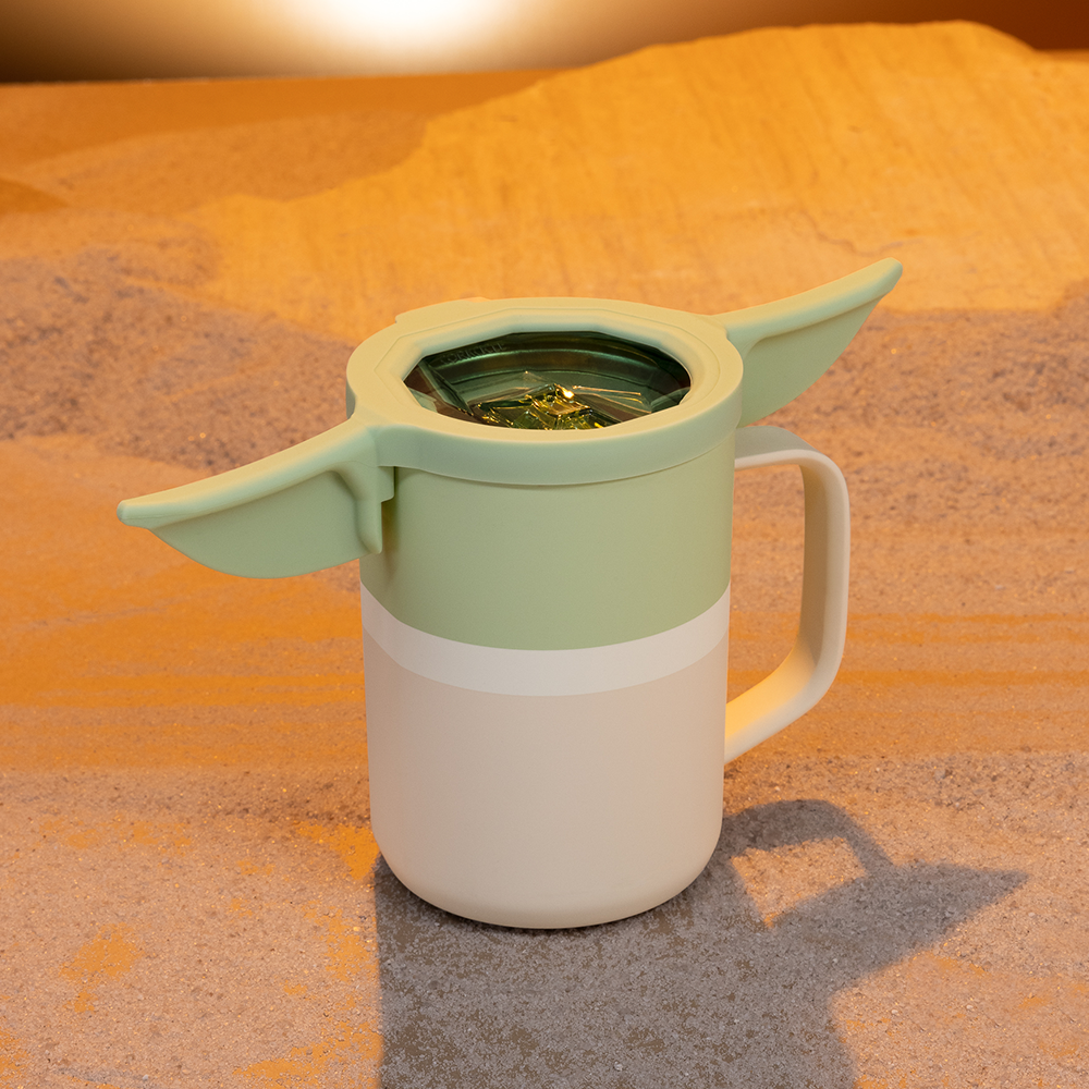 star-warstm-coffee-mug-s4 cb49bfa7ad2c--CRK-poolboy-AUG-2021-Starwars-14.png